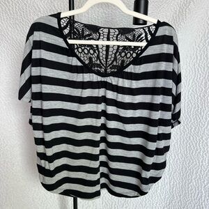 Women’s Lace Back Dolman Sleeve Top